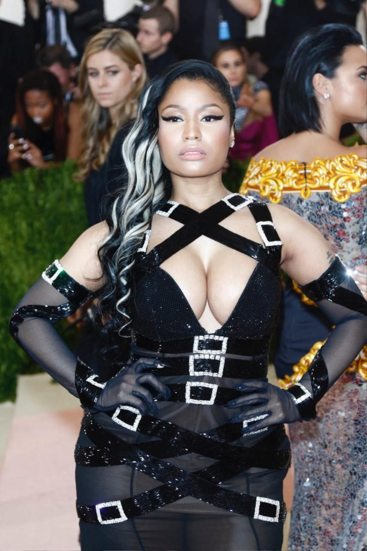 Hành trình thời trang táo bạo của ‘thánh giải nghệ hụt’ Nicki Minaj Ảnh 16