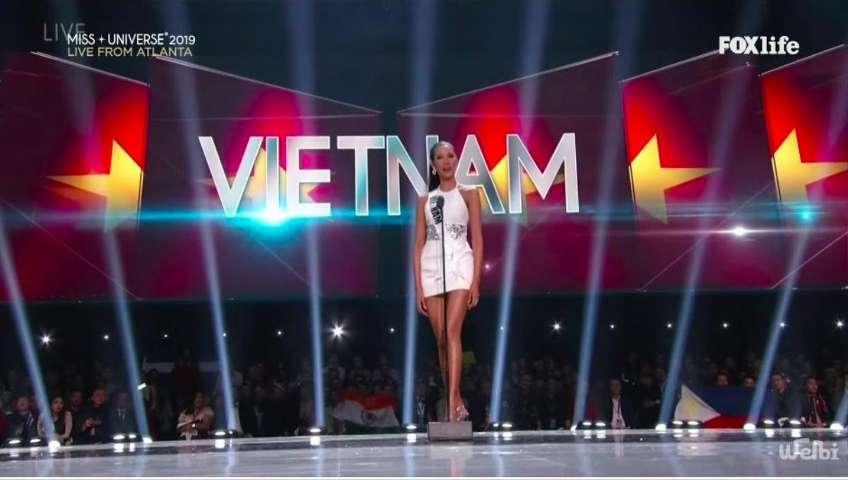 Fan Việt tiếc nuối, động viên Hoàng Thùy trượt Top 10 Miss Universe 2019: 'Học tài thi phận' Ảnh 3