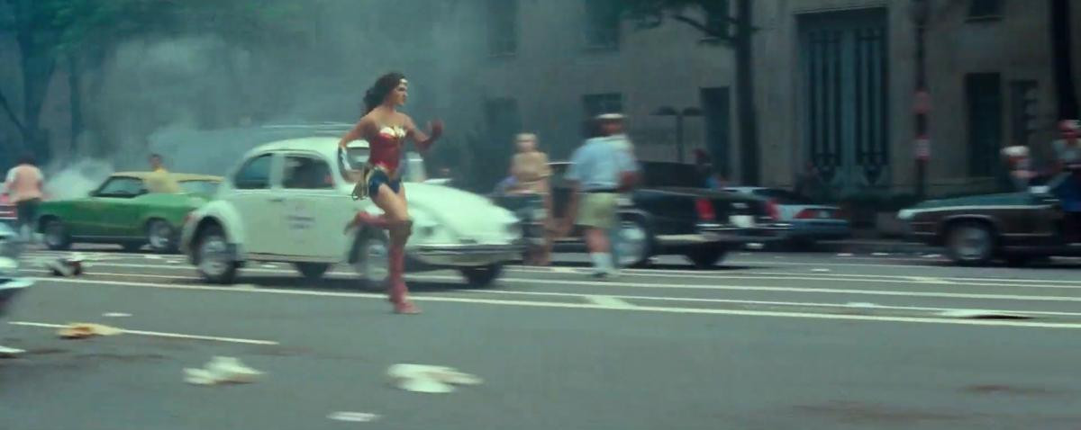 ‘Wonder Woman 1984’ tung trailer đầu tiên: Vẫn lợi hại như xưa! Ảnh 12