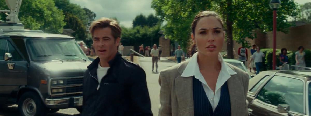 ‘Wonder Woman 1984’ tung trailer đầu tiên: Vẫn lợi hại như xưa! Ảnh 9