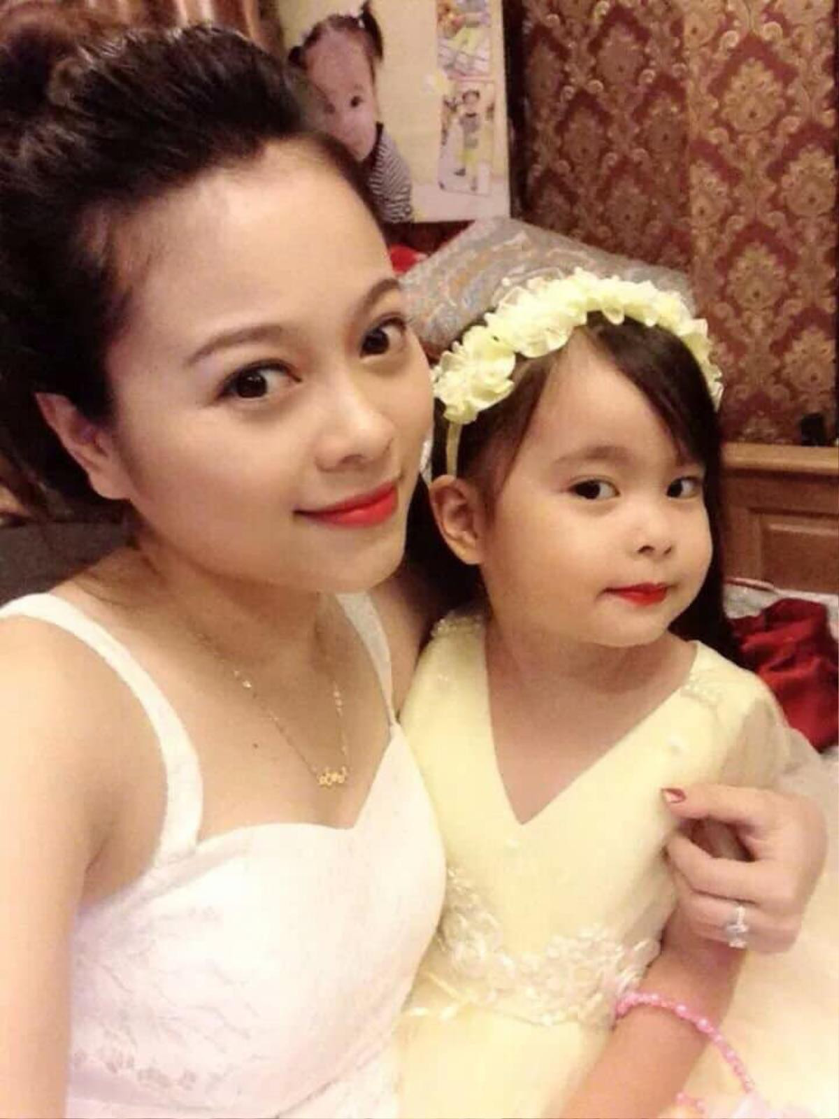 Đăng hình cùng con gái lớn nhưng hotmom Hằng Túi lại được dân tình lại nức nở khen ngợi Ảnh 4