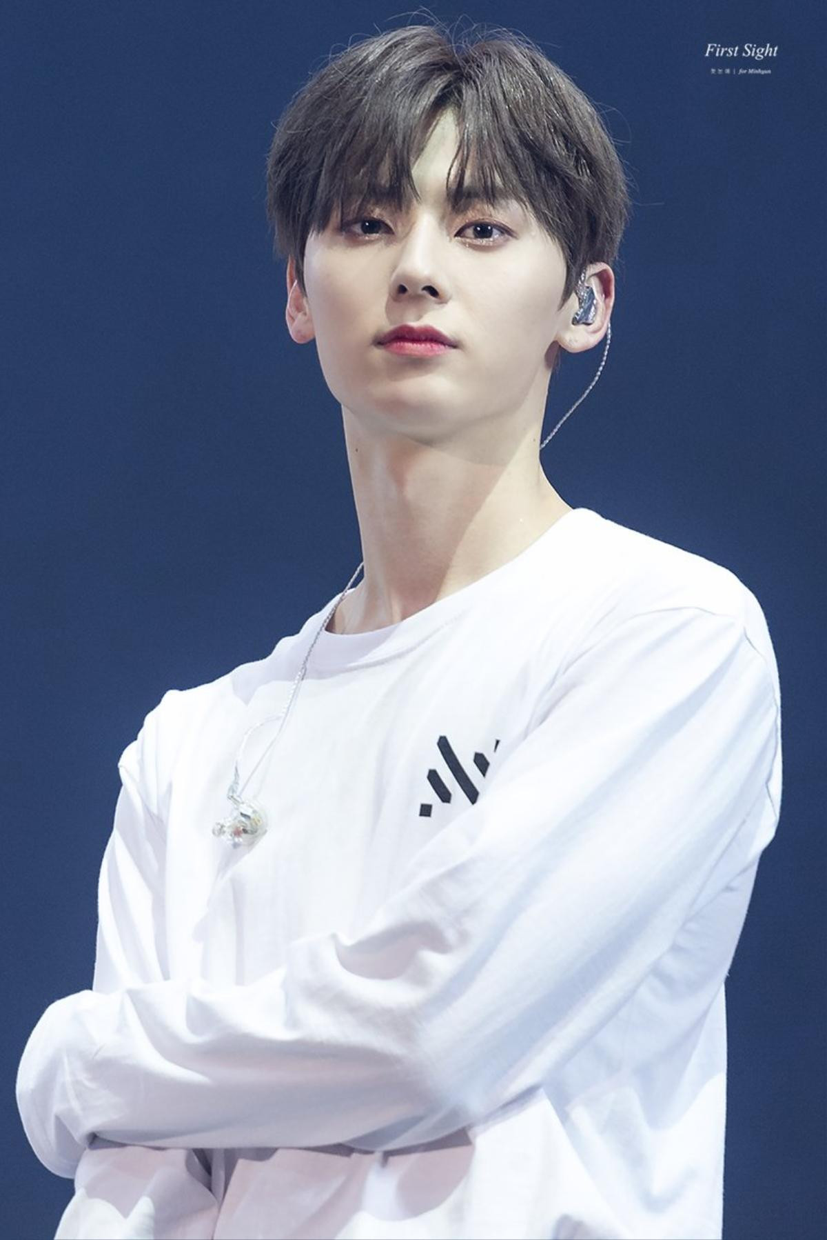 HOT: Hwang Minhyun (NU'EST) đang đi du lịch, vi vu ở Bình Thuận Ảnh 4