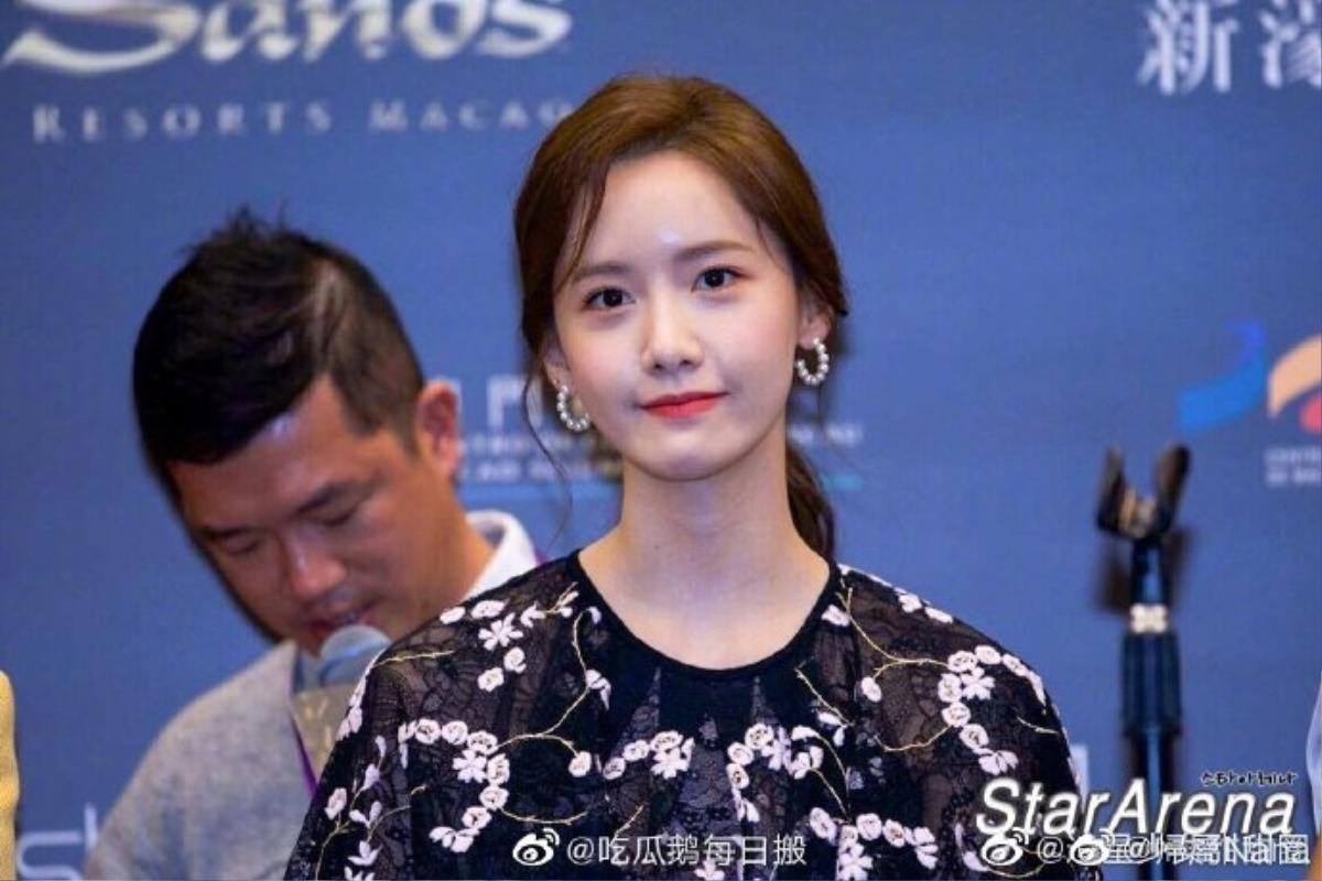 Im Yoona xinh đẹp trong bộ ảnh chưa qua chỉnh sửa tại thảm đỏ Liên hoan phim quốc tế Macao 2019 Ảnh 1