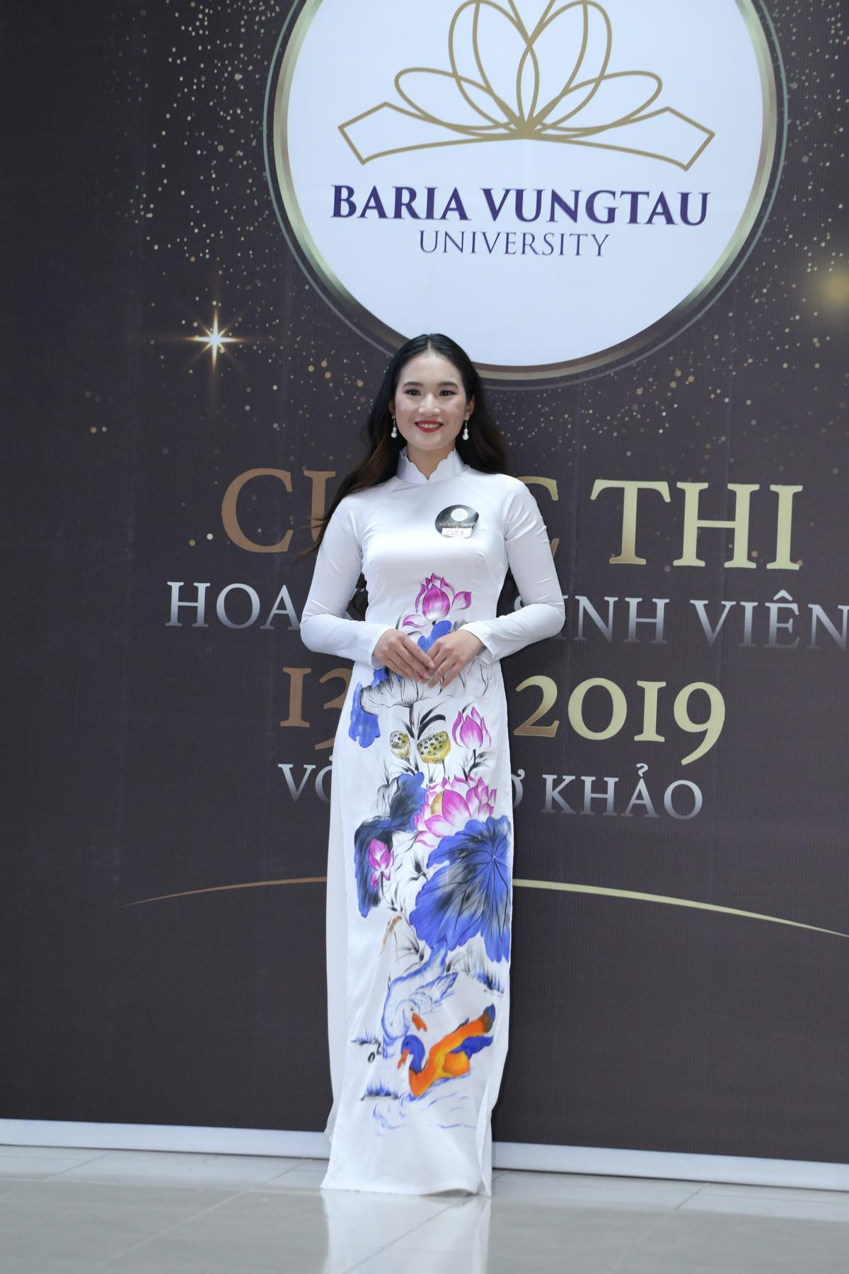 Thí sinh Đại học Bà Rịa - Vũng Tàu duyên dáng với phần trình diễn áo dài tại sơ khảo Miss University NHG 2020 Ảnh 13