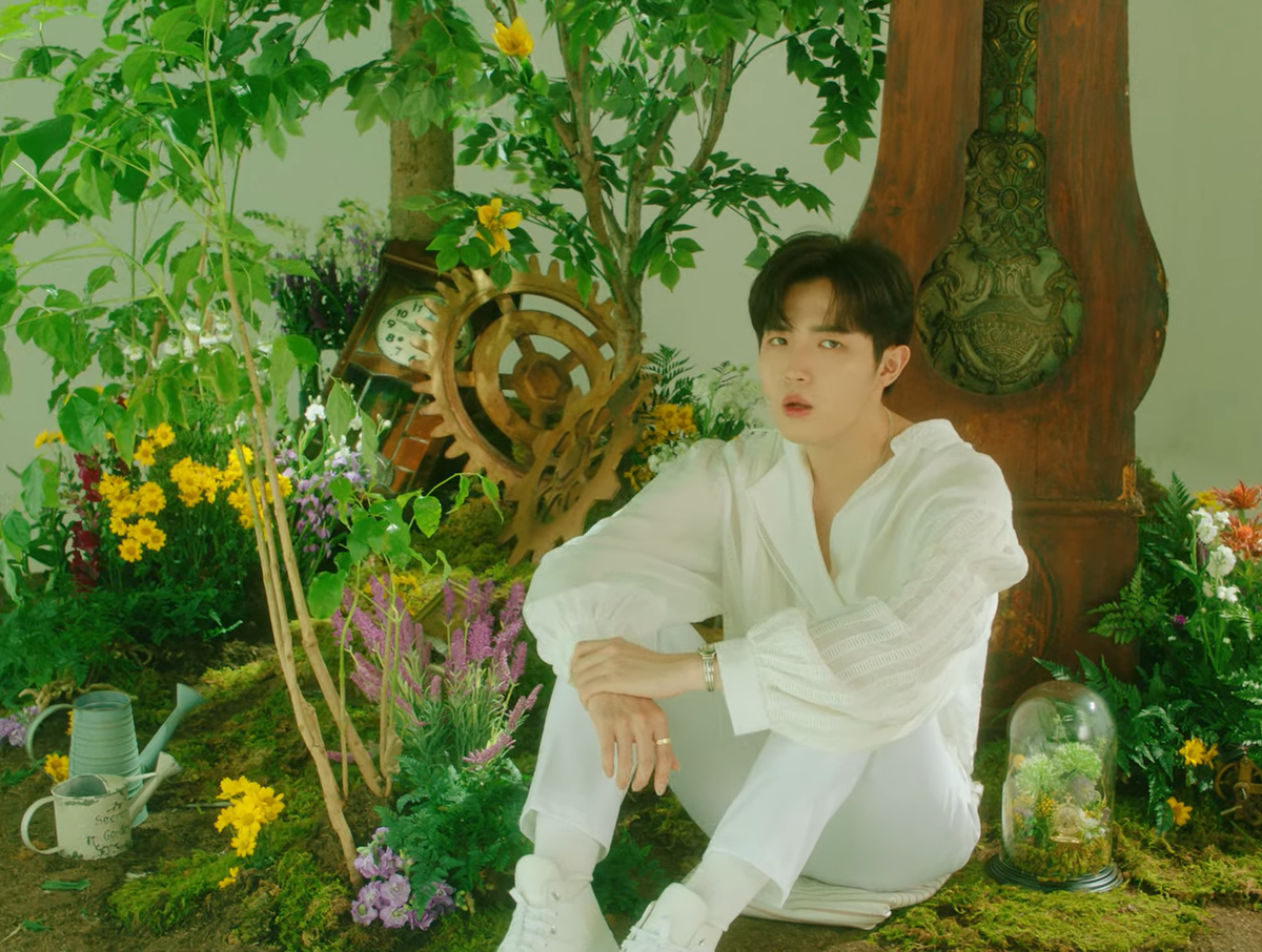 Sau loạt trì hoãn, fan cuối cùng cũng được thưởng thức MV comeback ‘The Time I Need’ của Jaehwan Ảnh 2