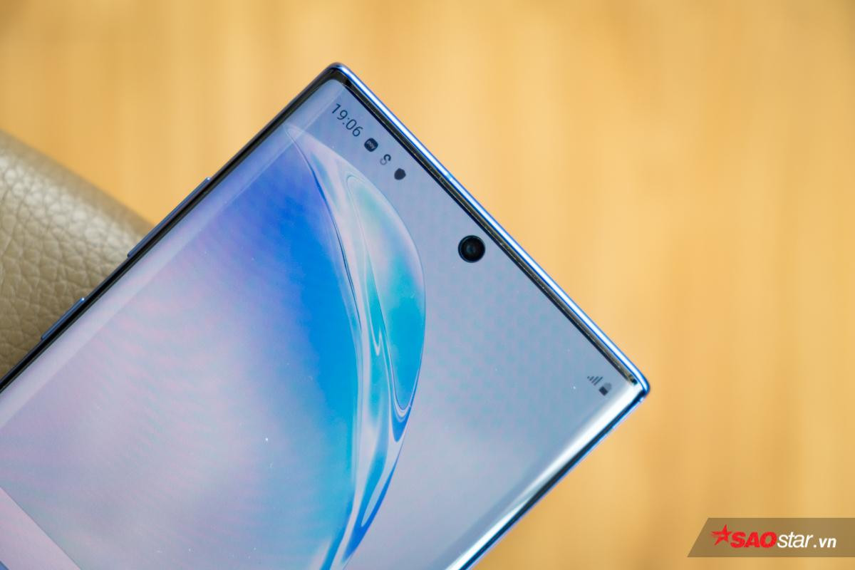 Trên tay Galaxy Note 10+ màu Xanh Aura: Đẹp không tì vết! Ảnh 7