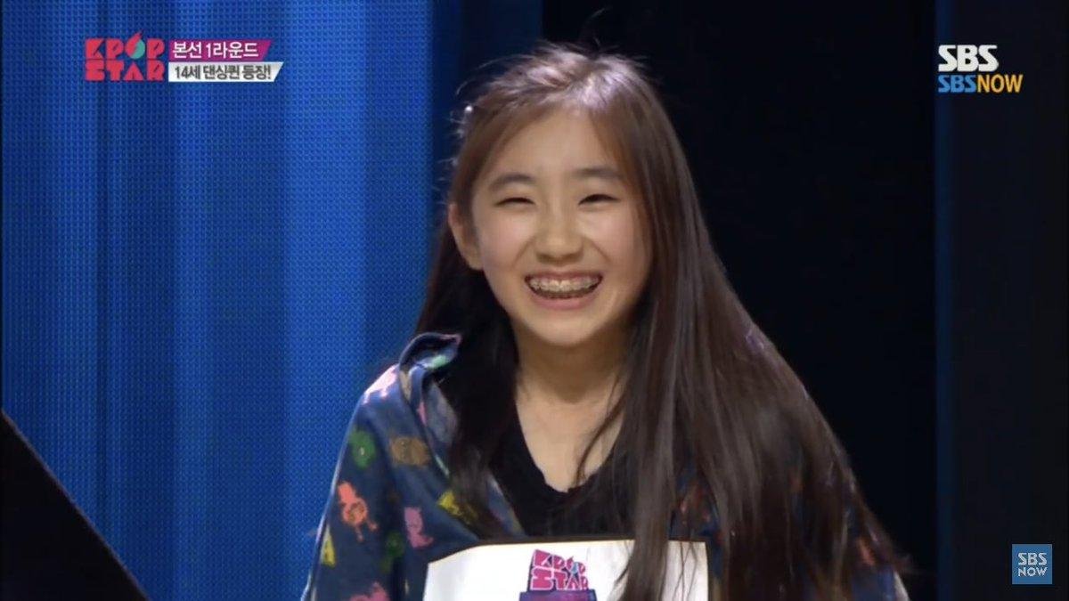 Lee Chaeyeon (IZ*ONE): Lận đận qua 3 show sống còn mới được debut, vừa được biết đến thì hoạt động bị đóng băng đầy tiếc nuối Ảnh 3