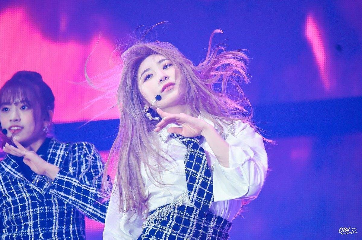 Lee Chaeyeon (IZ*ONE): Lận đận qua 3 show sống còn mới được debut, vừa được biết đến thì hoạt động bị đóng băng đầy tiếc nuối Ảnh 7