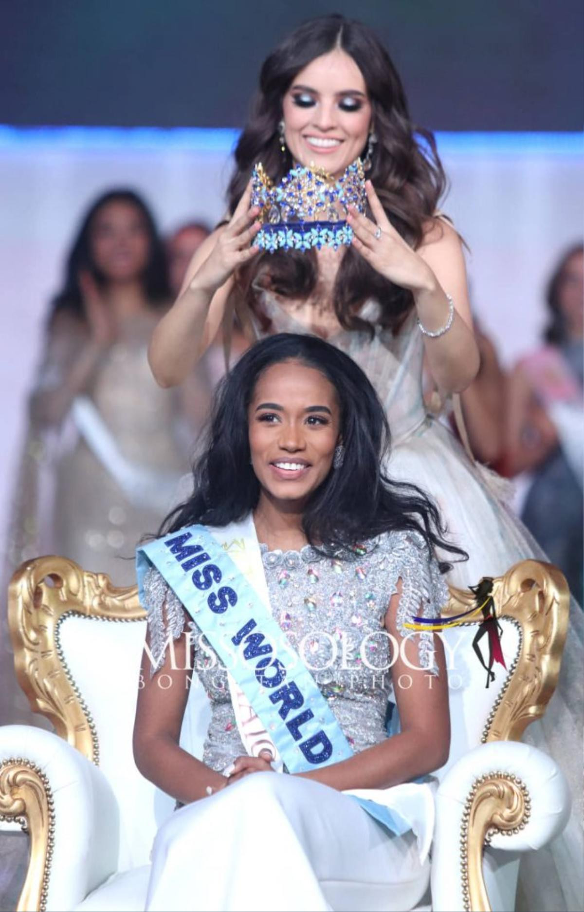 Nhan sắc thánh thiện '9 người ngắm 10 người ưng' của tân  Miss World 2019 Ảnh 1