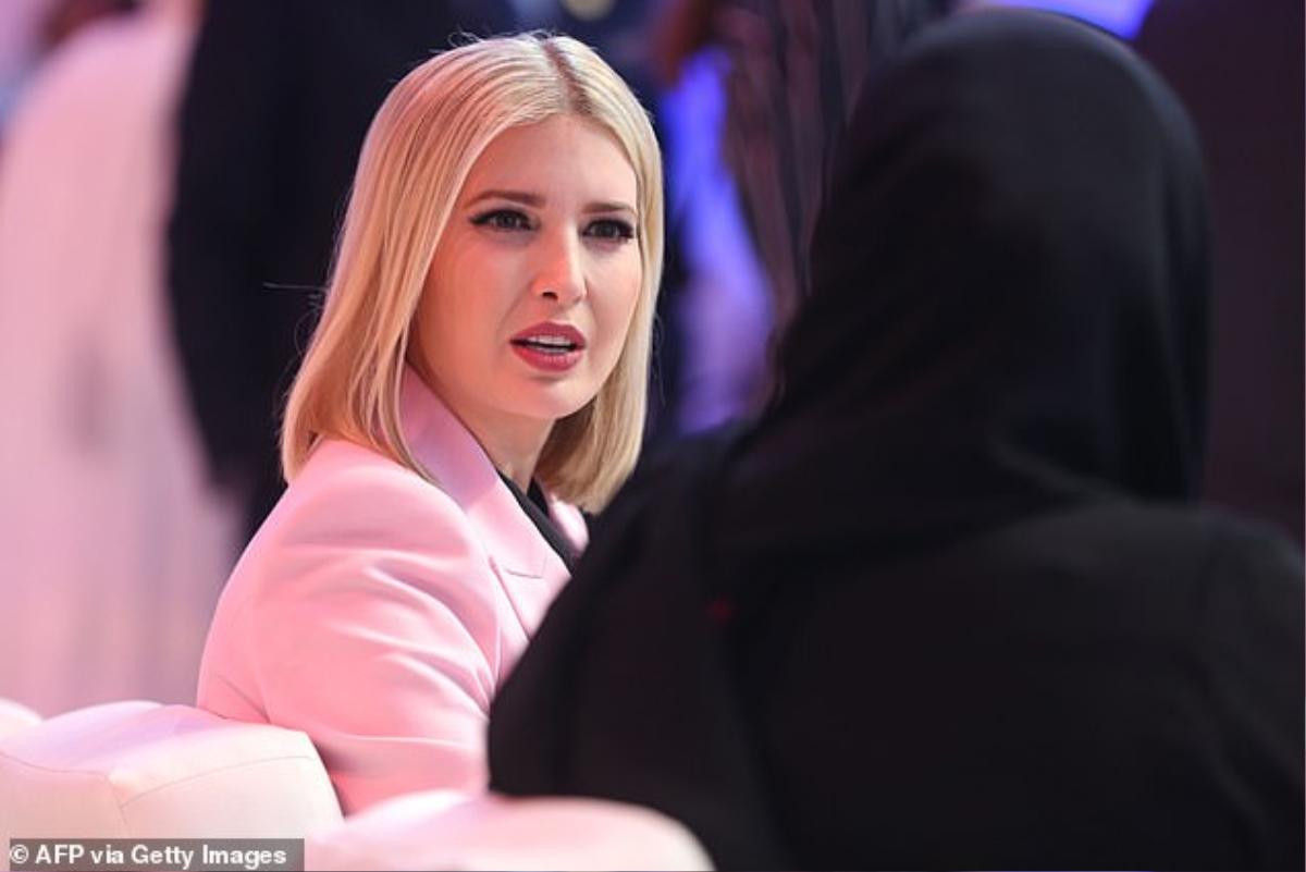 Ivanka thu hút ánh nhìn với áo khoác 2.600 USD khi trở lại Trung Đông sau 2 năm Ảnh 3