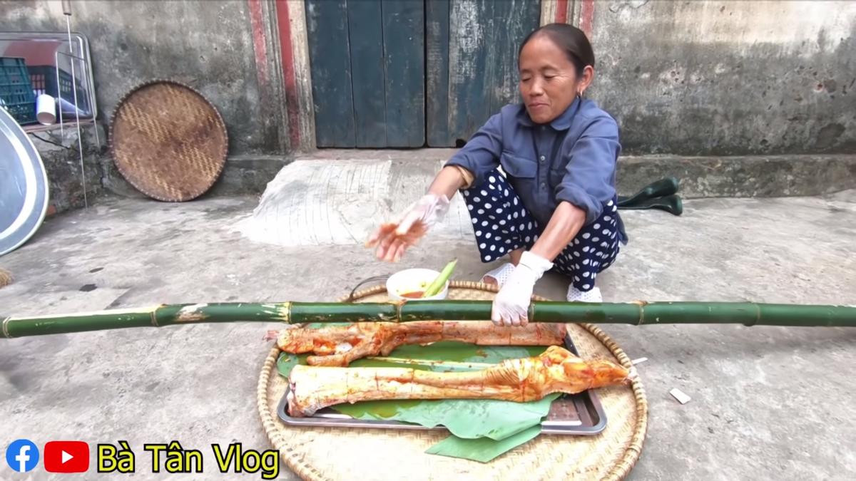 Bà Tân Vlog