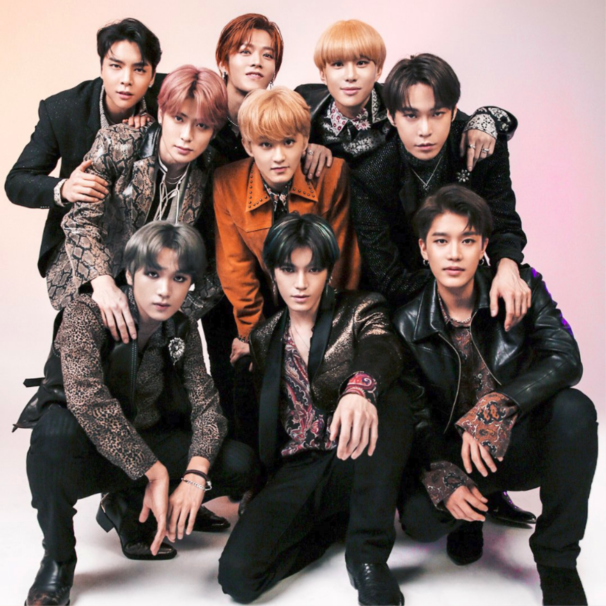 BXH World Album trên Billboard tuần này: EXO vượt SuperM, vươn lên dẫn đầu sau 3 tuần có mặt Ảnh 5