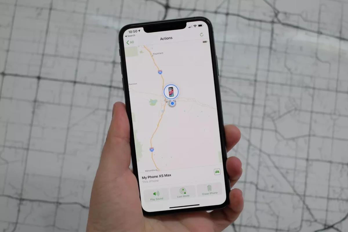 Nhờ 'Find my iPhone' của Apple, một cô nàng tại Mỹ đã tìm lại được chiếc xe bị đánh cắp Ảnh 2