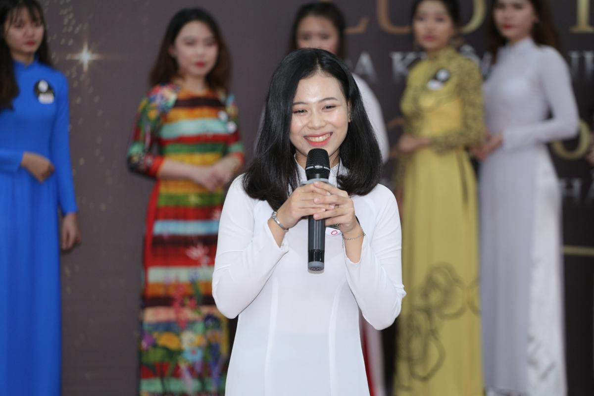 Dàn nữ sinh ĐH Gia Định tự tin khoe nhan sắc rạng rỡ tại buổi sơ khảo cuộc thi Miss University NHG 2020 Ảnh 4