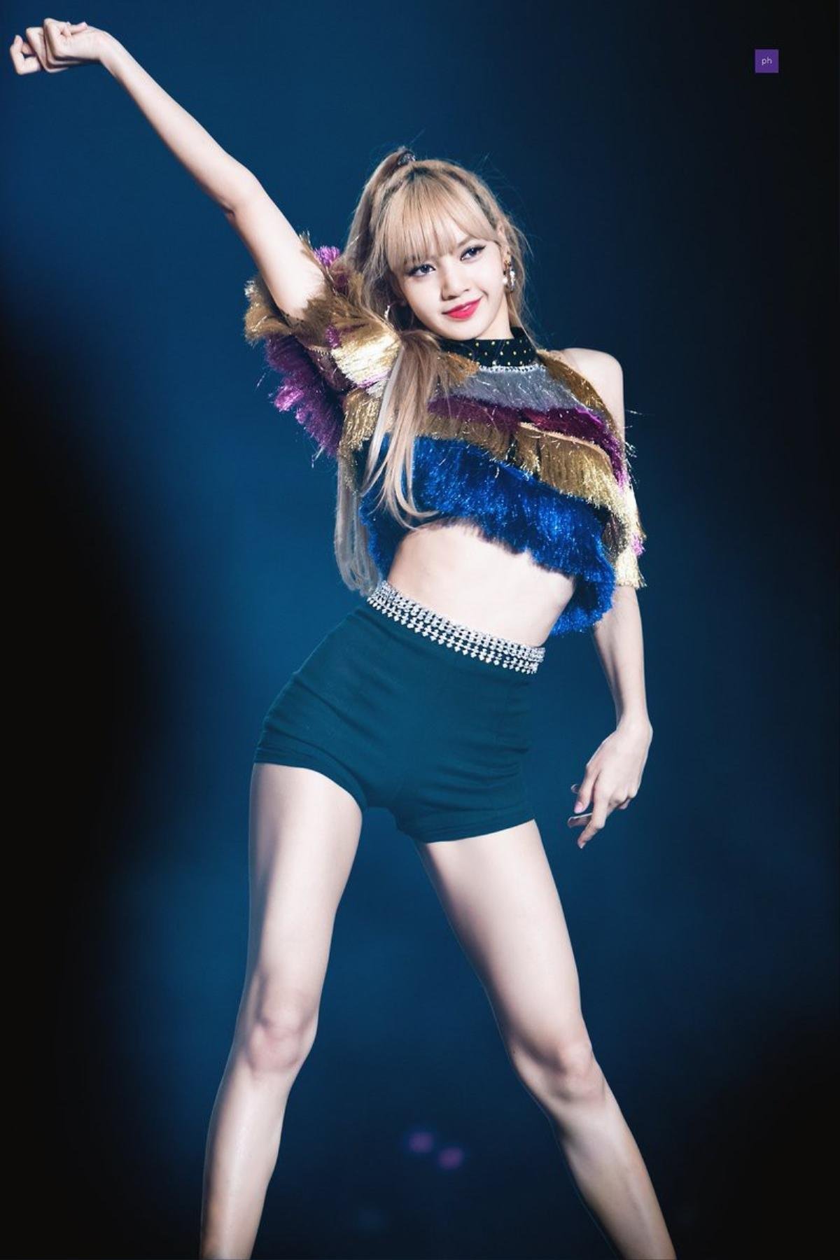 Không hổ danh 'em gái quốc tế', MV fanmade về Lisa (BLACKPINK) thôi cũng đạt hơn 50 triệu views Youtube Ảnh 4