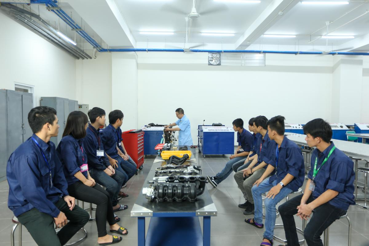 Đại học Công nghệ TP.HCM công bố đề án tuyển sinh Đại học năm 2020 Ảnh 2