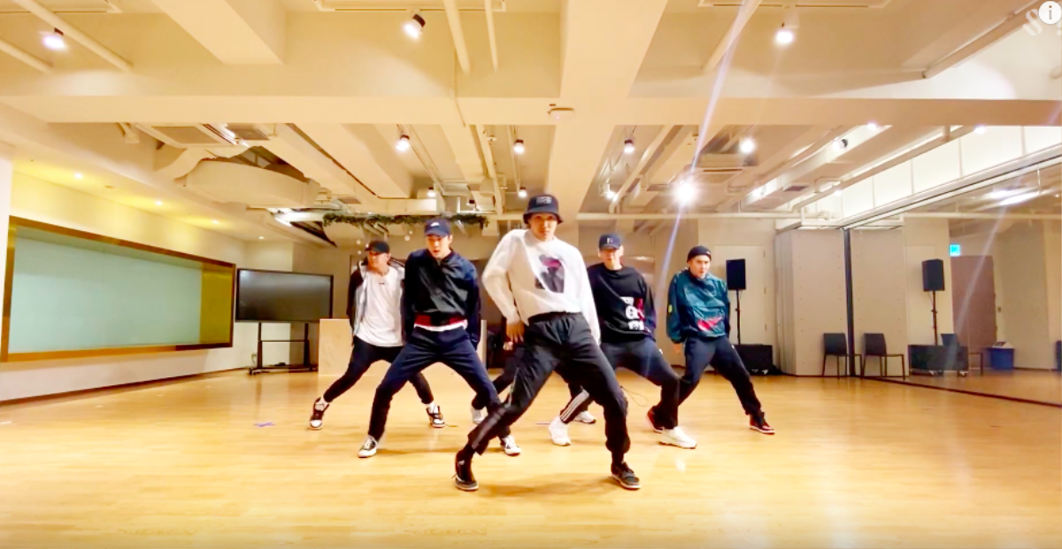 Cuối cùng thì EXO cũng chịu tung bản dance 'ngầu lòi' cho hit 'Obsession' rồi! Ảnh 1