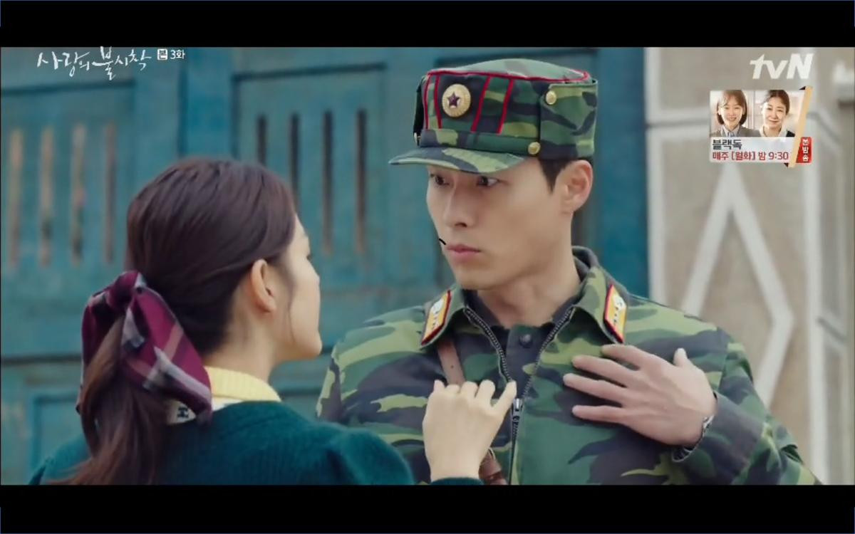 Hạ cánh nơi anh tập 3: Hyun Bin 'cưỡng hôn' Son Ye Jin trong hầm kín để đánh lạc hướng quân địch Ảnh 11