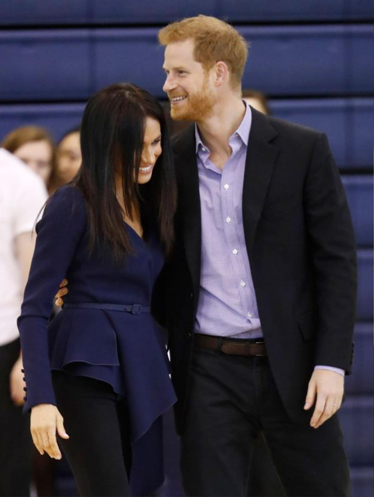 Lý do bạn bè Meghan và Harry không muốn mời cặp đôi đến nhà chơi Ảnh 2