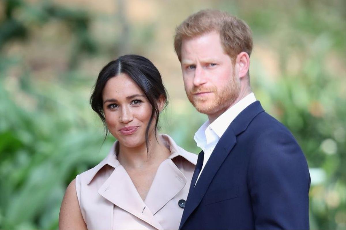 Lý do bạn bè Meghan và Harry không muốn mời cặp đôi đến nhà chơi Ảnh 1