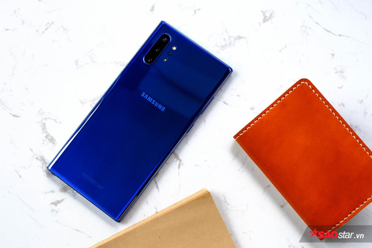 Đánh giá Samsung Galaxy Note10+ phiên bản màu Xanh Aura: Mặt lưng đẹp không tỳ vết! Ảnh 5