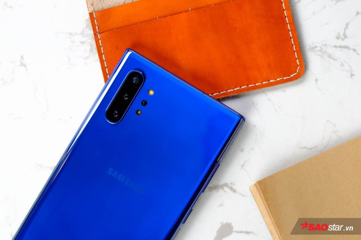 Đánh giá Samsung Galaxy Note10+ phiên bản màu Xanh Aura: Mặt lưng đẹp không tỳ vết! Ảnh 6