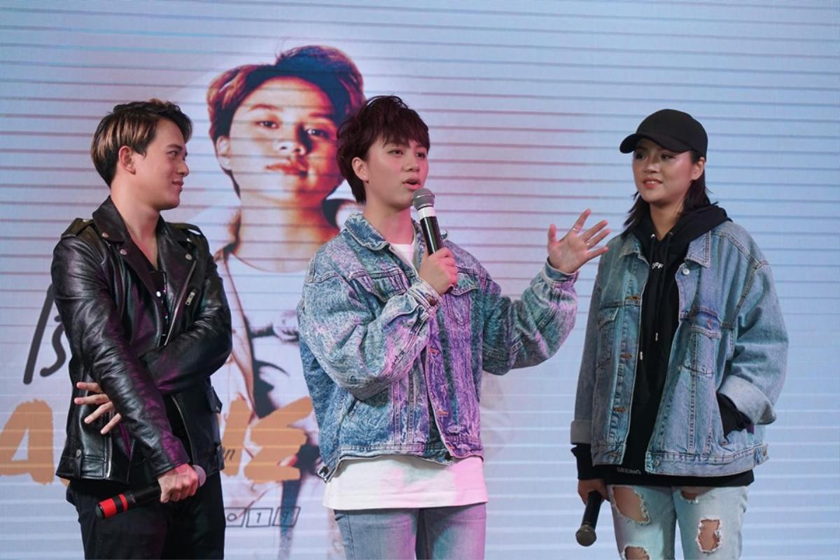 Bảo Hân 'bật khóc' trong buổi fanmeeting sau vai diễn đầu tiên với số người tới tham gia kỉ lục Ảnh 6