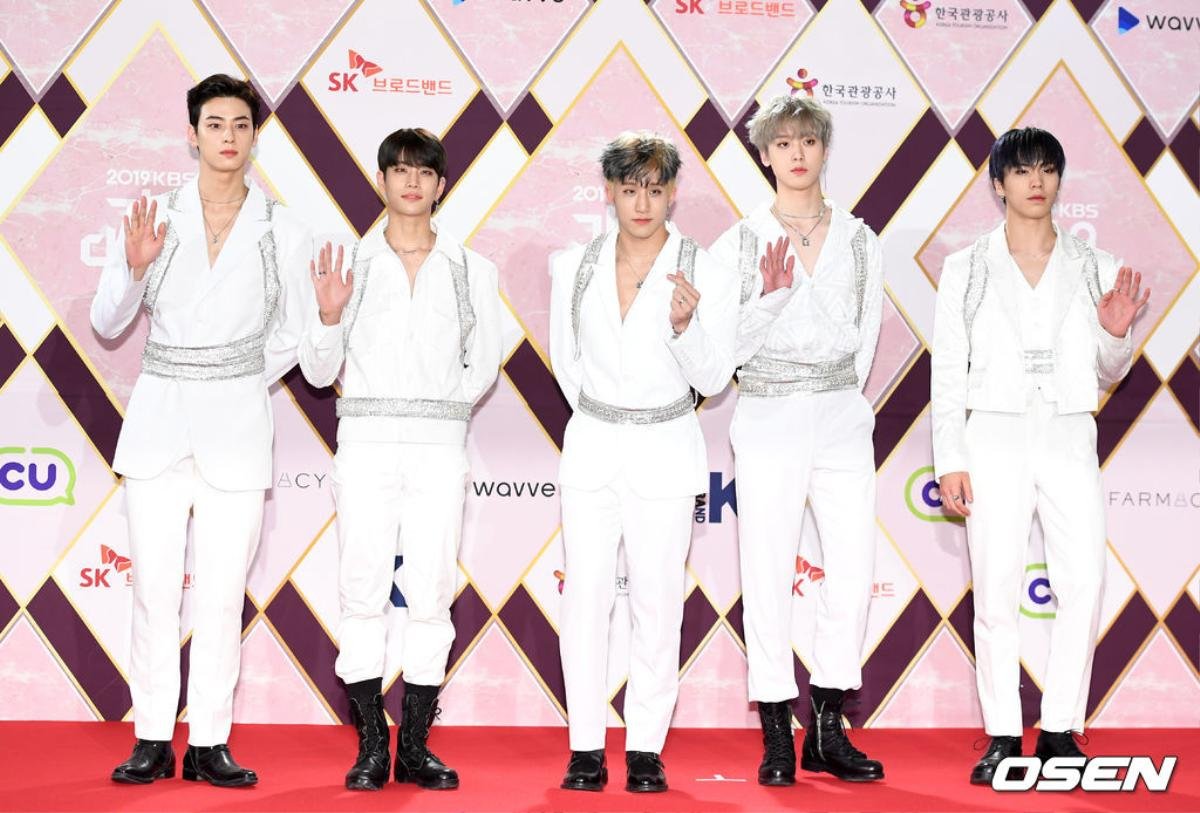 Trực tiếp thảm đỏ 'KBS Gayo Daechukjae 2019': NU'EST, TXT, ASTRO và NCT 127 Ảnh 9