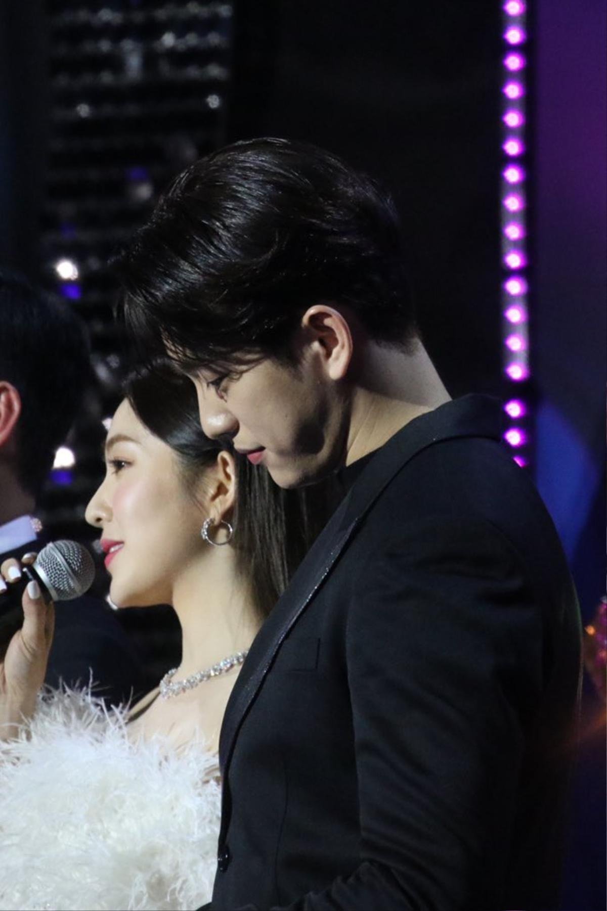 101 khoảnh khắc đáng yêu của V - Suga, Jin - Jungkook, Irene - Jinyoung trên sân khấu 'KBS Gayo Daechukjae 2019' Ảnh 1