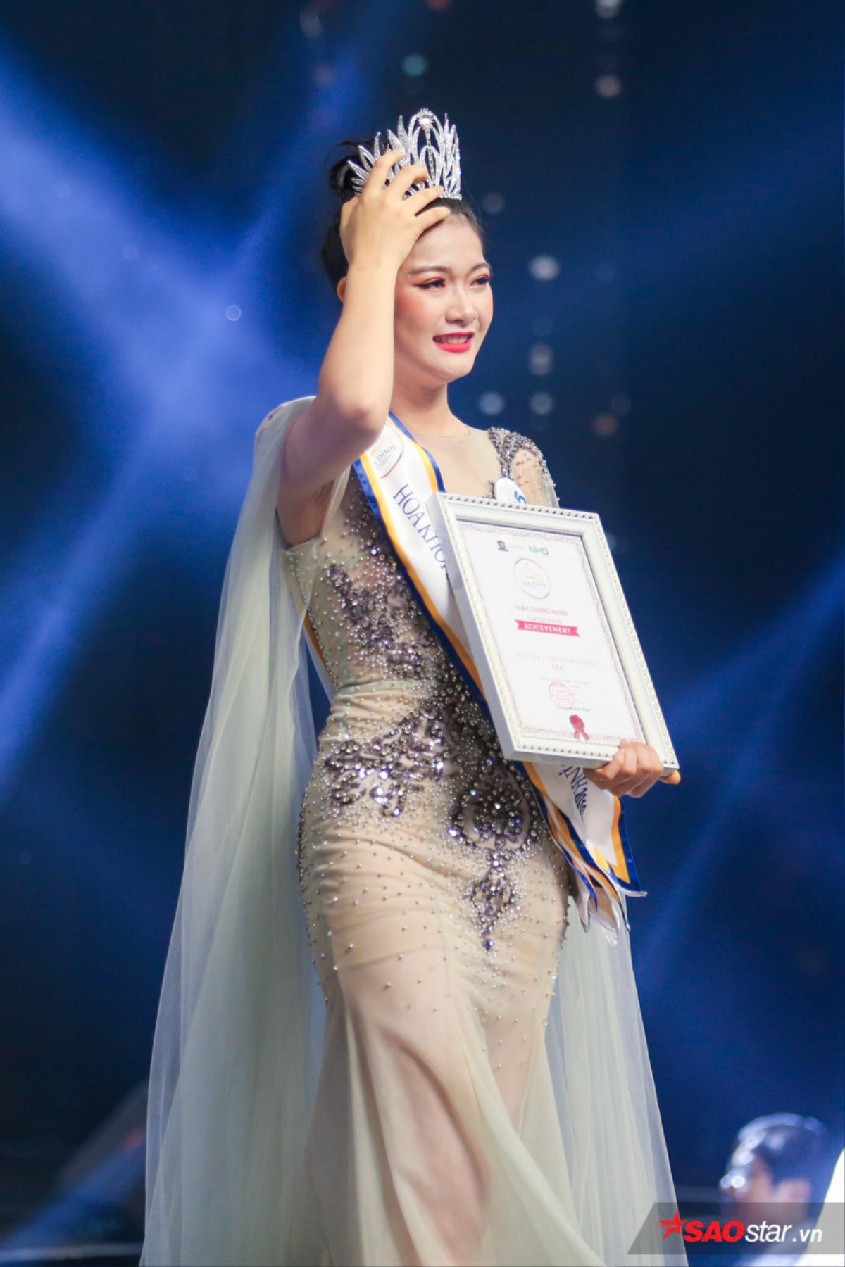 Thanh Huyền - Tân Hoa khôi ĐH Gia Định tại 'Miss University NHG 2020': 'Độc lập tài chính trước 25 tuổi là mục tiêu lớn của mình' Ảnh 5