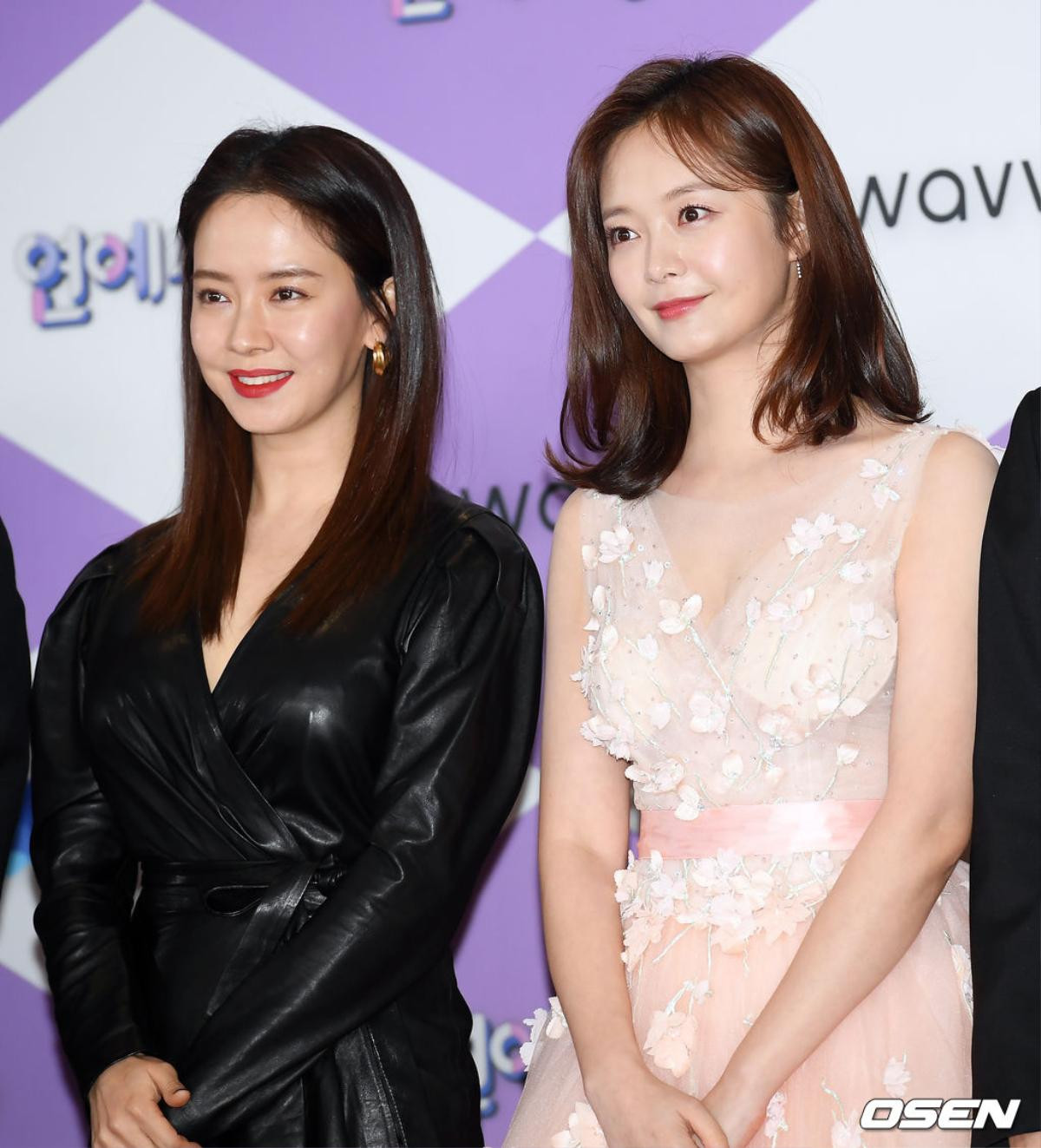 Thảm đỏ 'SBS Entertainment Awards 2019': Song Ji Hyo đẹp áp đảo Jeon So Min, Lee Seung Gi - Sungjae (BTOB) đáng yêu Ảnh 14