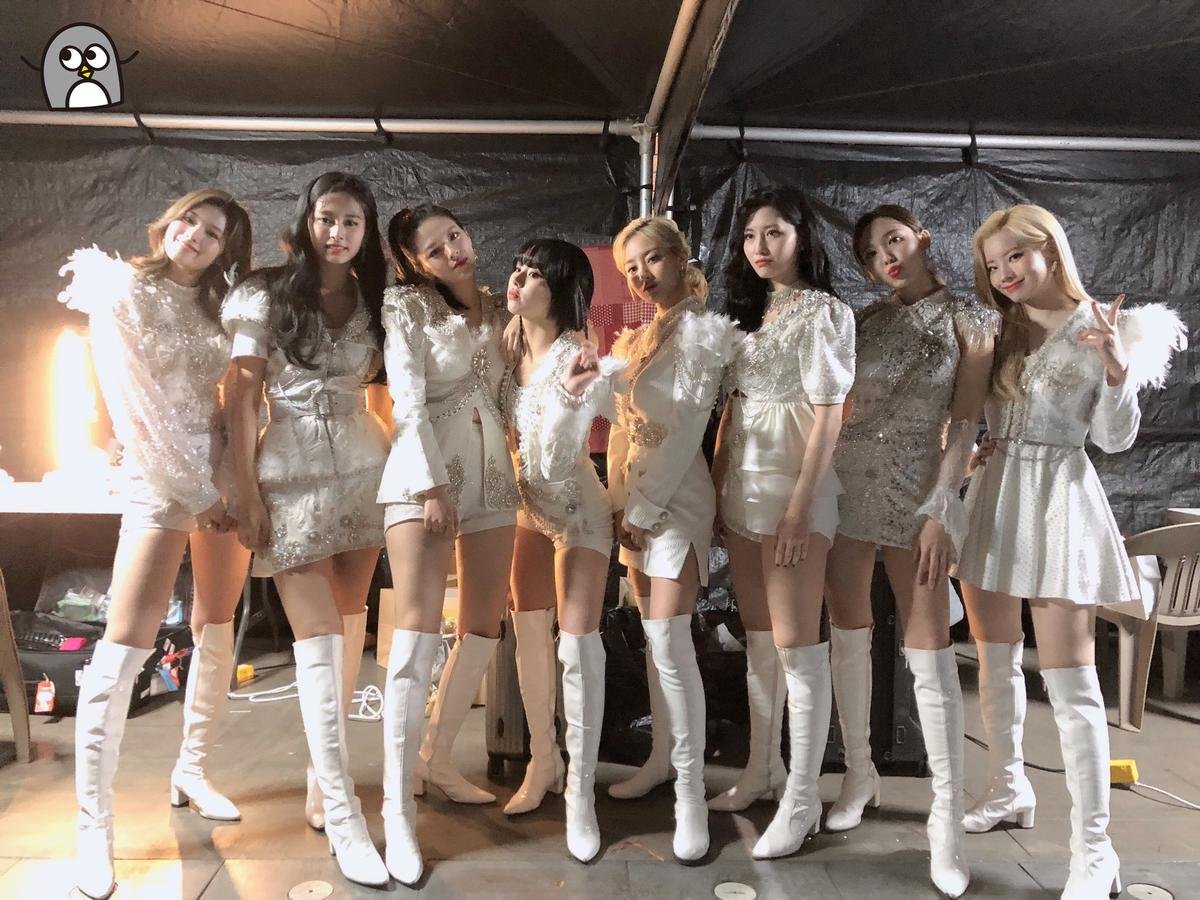 BTC KBS Gayo DaeChukjae 2019 tiếp tục gây tranh cãi khi ngăn Twice tạm biệt fan trong màn encore Ảnh 1