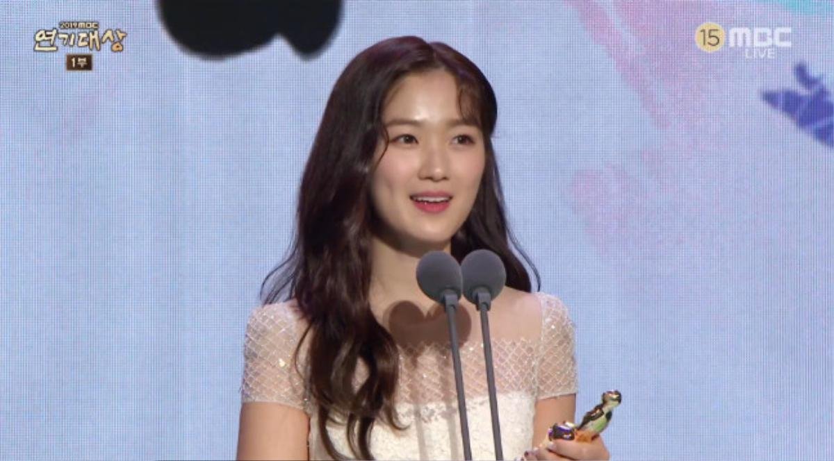 Kết quả 'MBC Drama Awards 2019': Kim Dong Wook giành giải Daesang -'Extraordinary You' là bộ phim của năm Ảnh 6