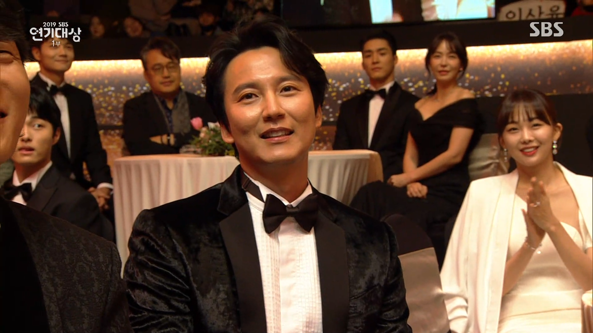 Jang Nara - Kim Nam Gil chạm mặt tại 'SBS Drama Awards 2019' sau tin đồn kết hôn: Đẹp đôi đến lạ! Ảnh 5