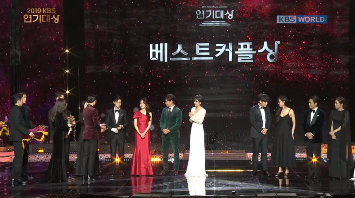 Kết quả 'KBS Drama Awards 2019': Gong Hyo Jin giành giải Deasang - Kim So Hyun và Jang Dong Joon là cặp đôi được yêu thích nhất Ảnh 12