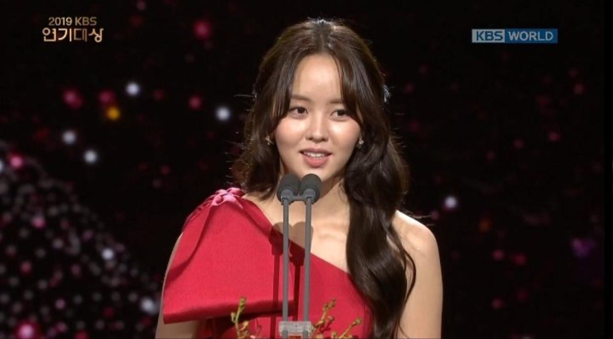 Kết quả 'KBS Drama Awards 2019': Gong Hyo Jin giành giải Deasang - Kim So Hyun và Jang Dong Joon là cặp đôi được yêu thích nhất Ảnh 10