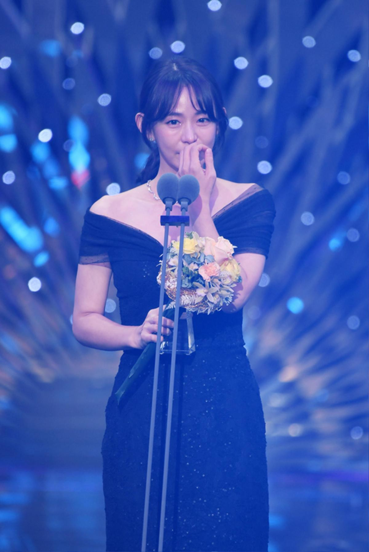 Kết quả 'SBS Drama Awards 2019': Kim Nam Gil nhận Daesang, Suzy đánh bại Jang Nara để thắng lớn Ảnh 19