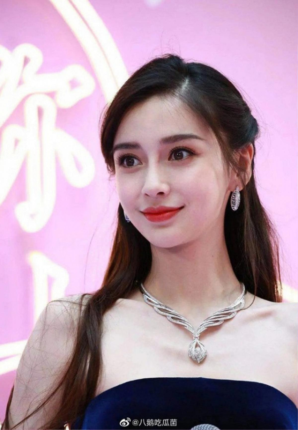 Ngô Diệc Phàm, Angelababy tiết lộ việc làm đầu tiên: Bất ngờ vợ Huỳnh Hiểu Minh đã độc lập về kinh tế ở tuổi 15 Ảnh 1