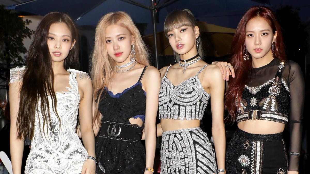 BLACKPINK gây tranh cãi khi nhảy không đều, thiếu dứt khoát BOOMBAYAH tại concert Nhật Bản dù đã biểu diễn 3 năm Ảnh 2