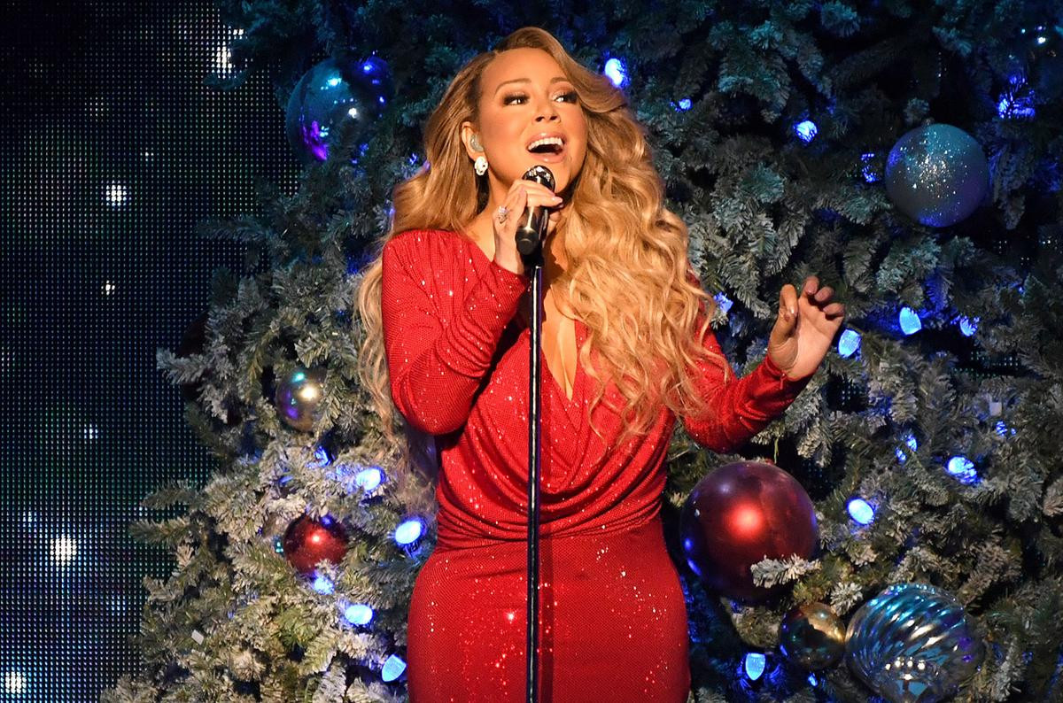 Kết quả BXH Billboard tuần này: Mariah Carey chính thức 'rớt đài', hàng loạt các ca khúc của năm 2019 quay trở lại 'tấn công' top 10 Ảnh 3