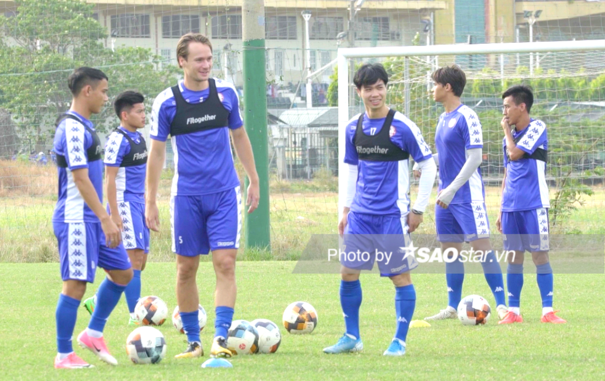 Công Phượng hăng hái tập luyện cùng CLB TPHCM, sẵn sàng khuấy đảo V.League 2020 Ảnh 2