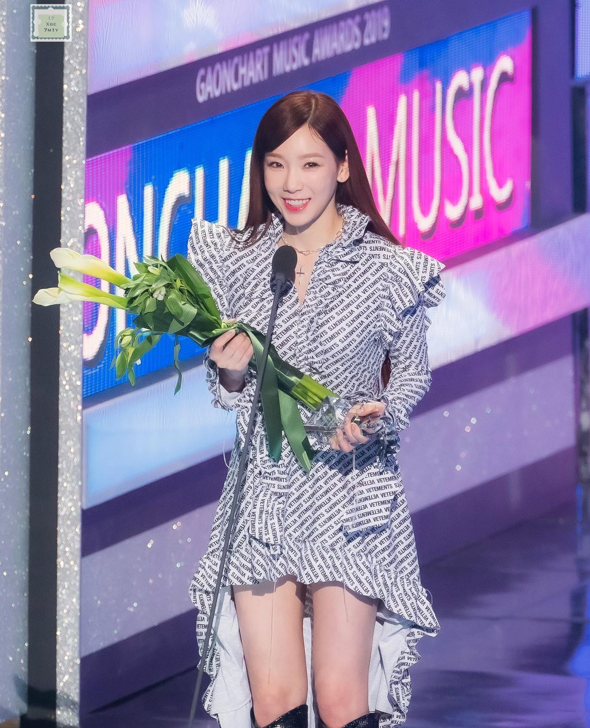 Tham dự lễ trao giải, TaeYeon (SNSD) khiến cư dân mạng phát sốt với nhan sắc chuẩn 'cực phẩm' Ảnh 7