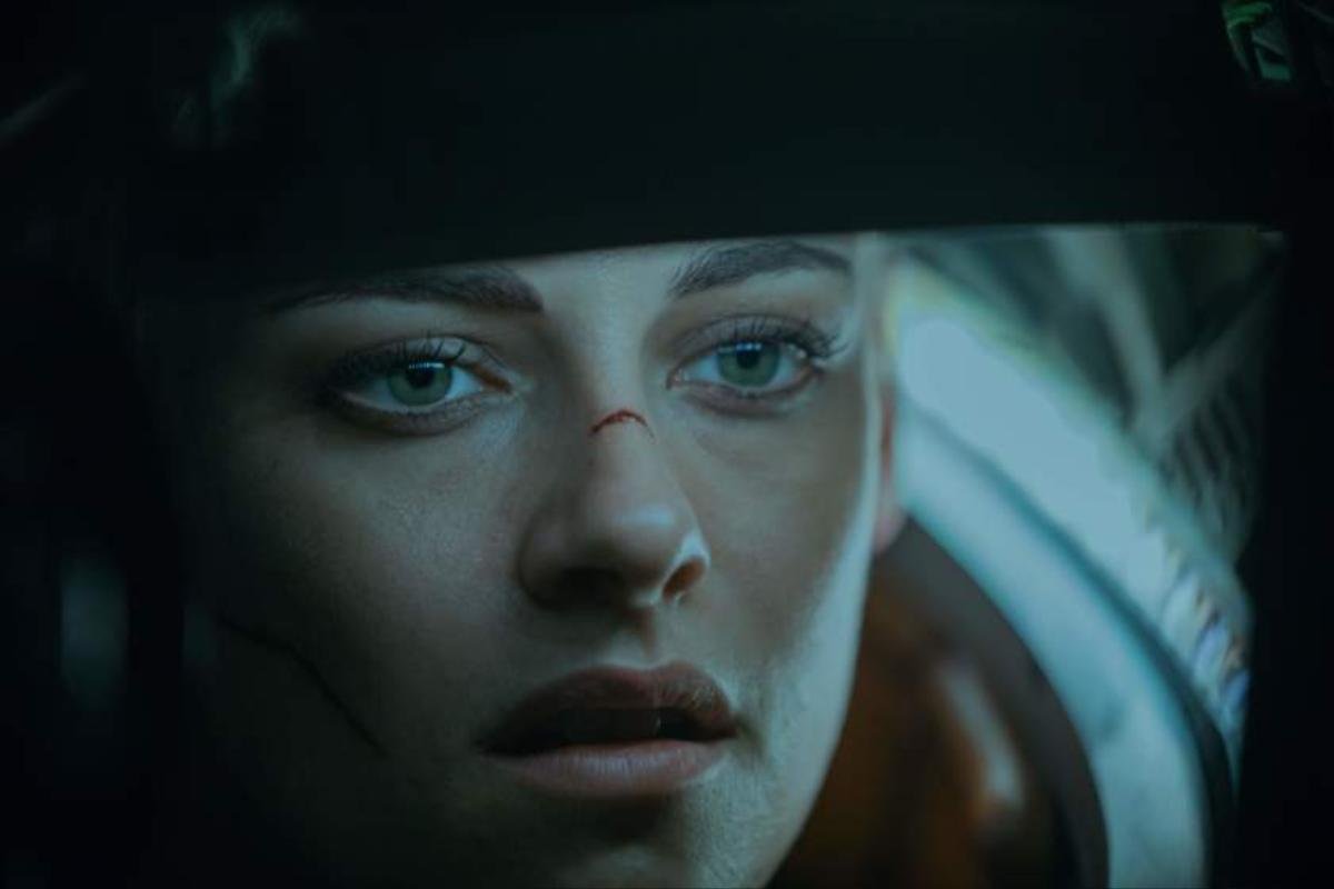 Cuối tuần xem gì ở rạp: Cặp đôi 'xe ôm' Thái Lan chiến với Kristen Stewart cùng ‘Underwater’ Ảnh 3