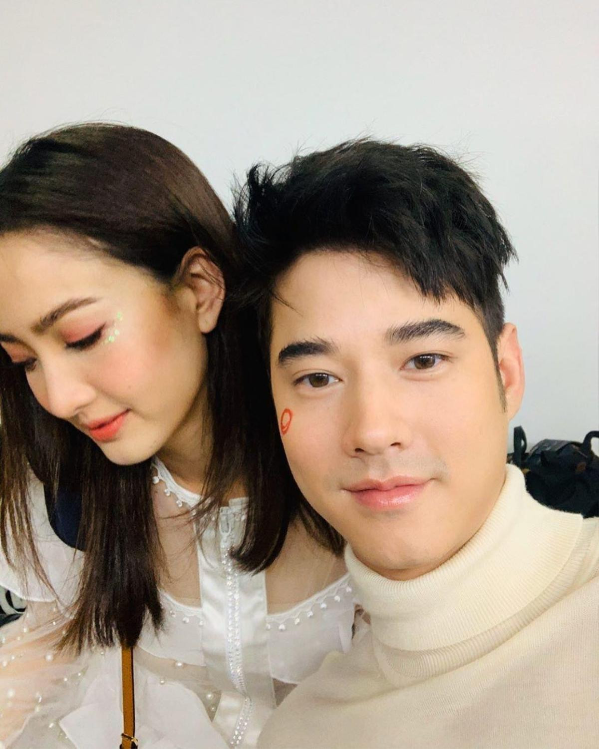 Mario Maurer tình tứ bên 'người tình màn ảnh' Taew Natapohn, fan kêu gọi muốn thấy họ tái xuất màn ảnh nhỏ Ảnh 2