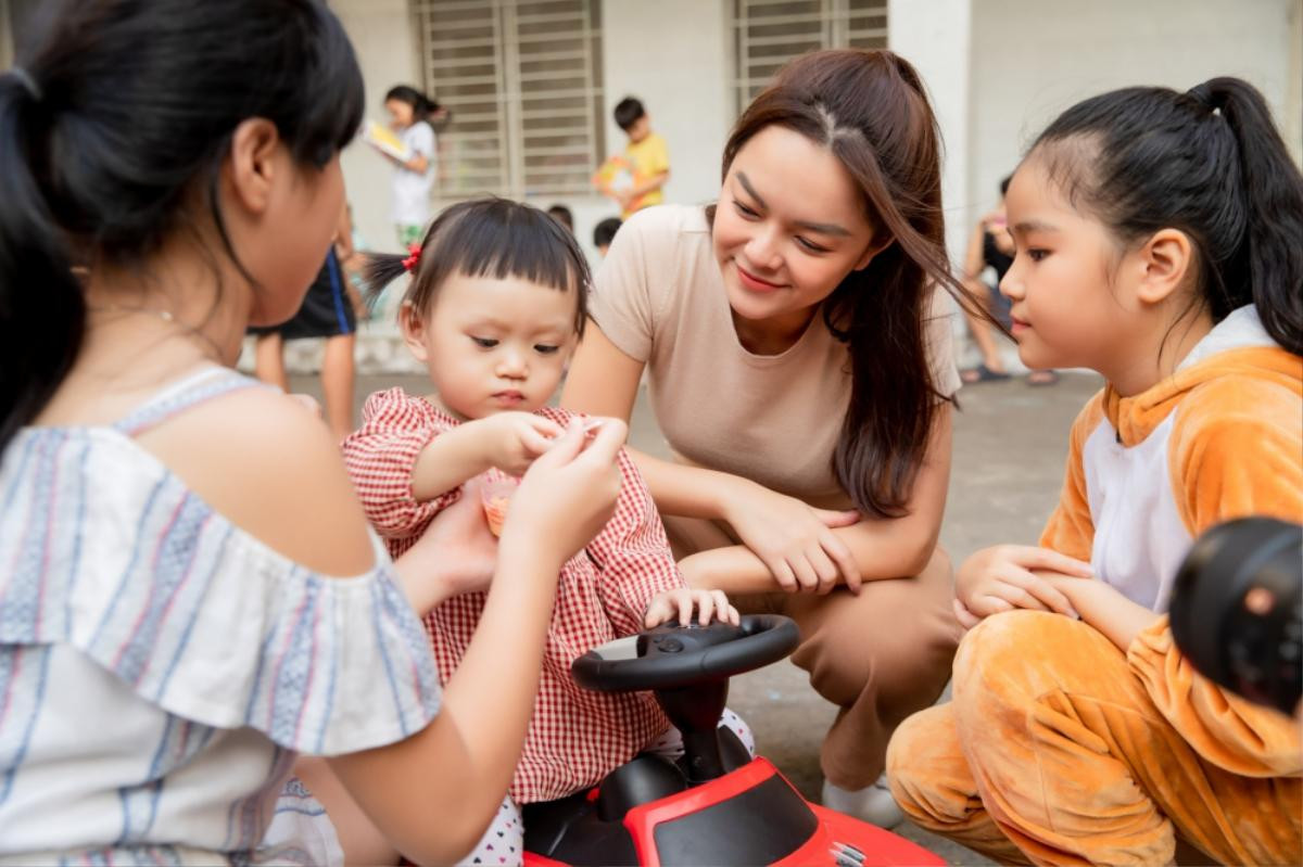 Thêm một sản phẩm Xuân rất đáng xem: Dự án kết hợp giữa Phạm Quỳnh Anh và dàn trò cưng The Voice Kids Ảnh 11