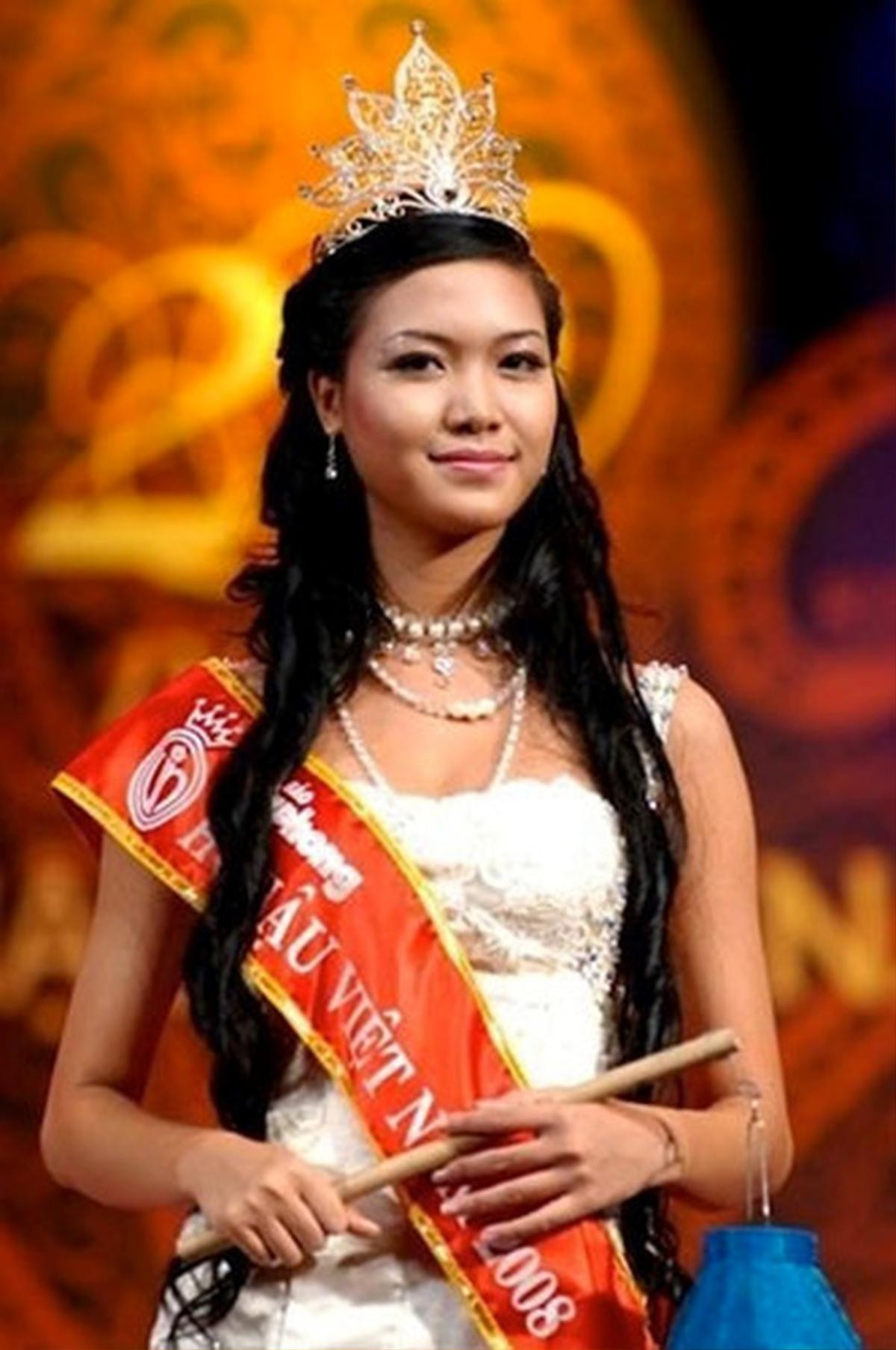 4 Hoa hậu Việt Nam thừa nhan sắc nhưng không thi Miss World: Fan tiếc nuối Ngọc Hân - Đặng Thu Thảo Ảnh 1