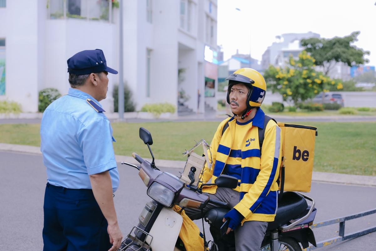 Bố già tập 3: Khả Như và 'thánh chửi' Minh Dự thay phiên làm rối não, bố già Trấn Thành đối diện 'tử thần' Ảnh 10