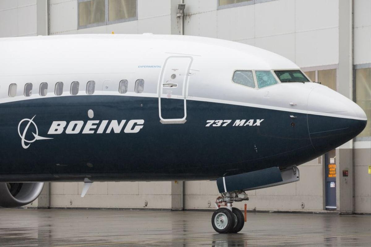 Lời khuyên kì lạ cho Boeing: Đổi tên dòng máy bay định mệnh Boeing 737 Max Ảnh 1