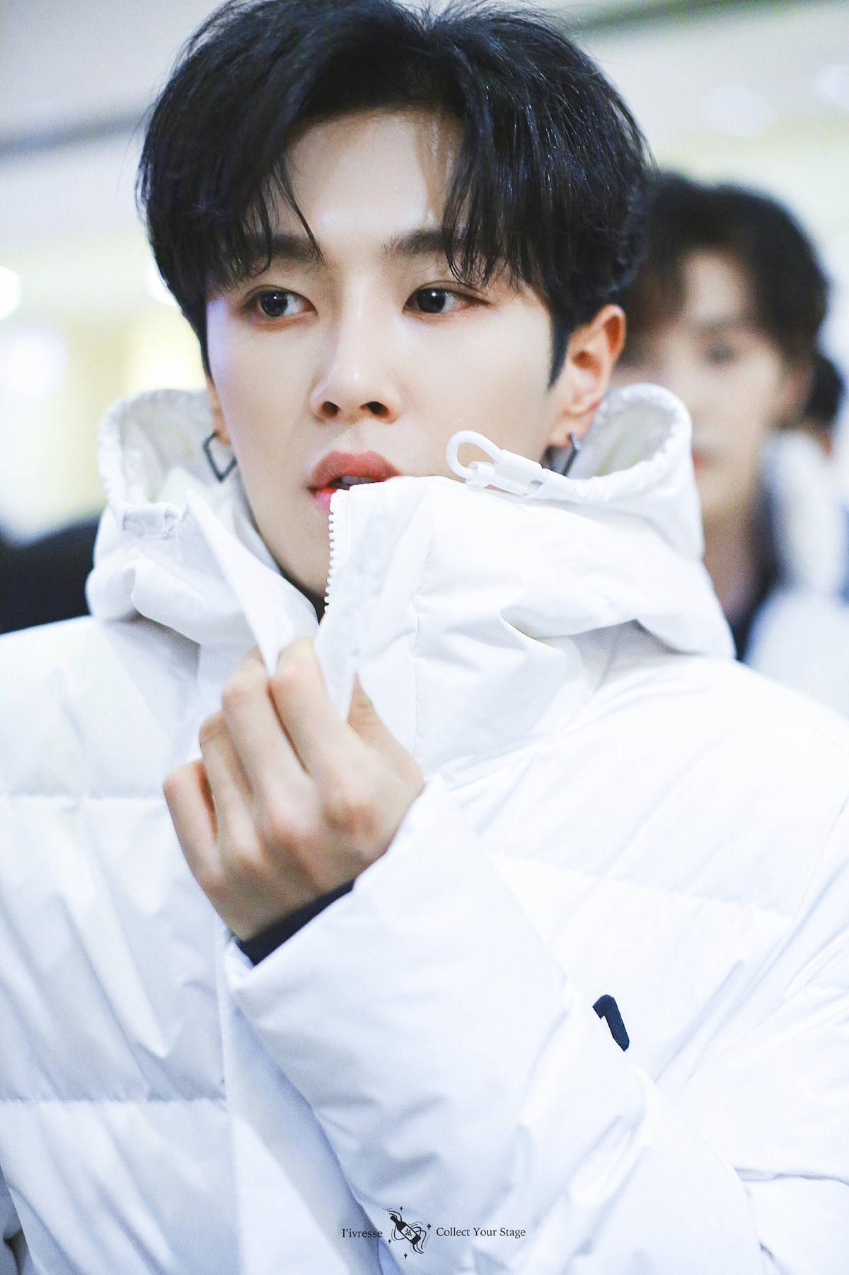 Lộ ảnh của TFBOYS, Tiêu Chiến, Lý Hiện cùng loạt sao tại buổi diễn tập 'Đêm hội mùa xuân CCTV 2020' Ảnh 45