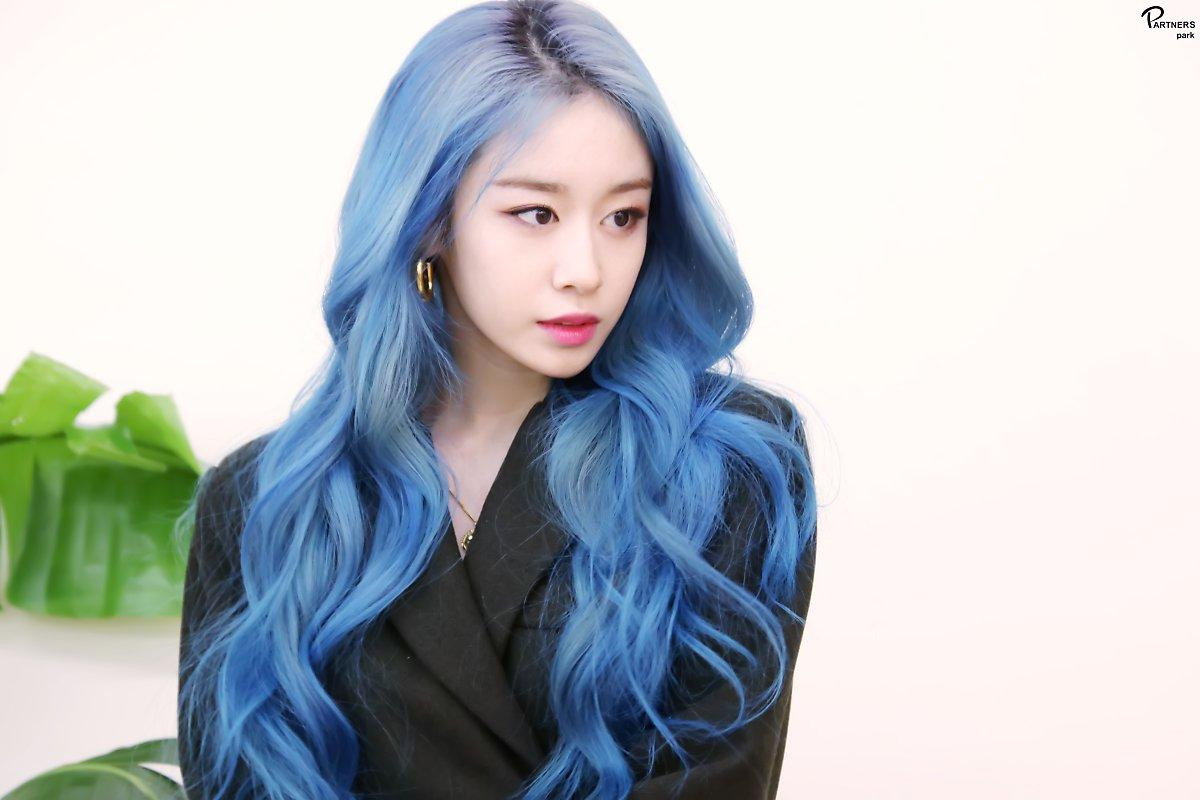 Park Ji Yeon (T-ARA) hóa công chúa Disney bản thực khiến dân tình bấn loạn Ảnh 12